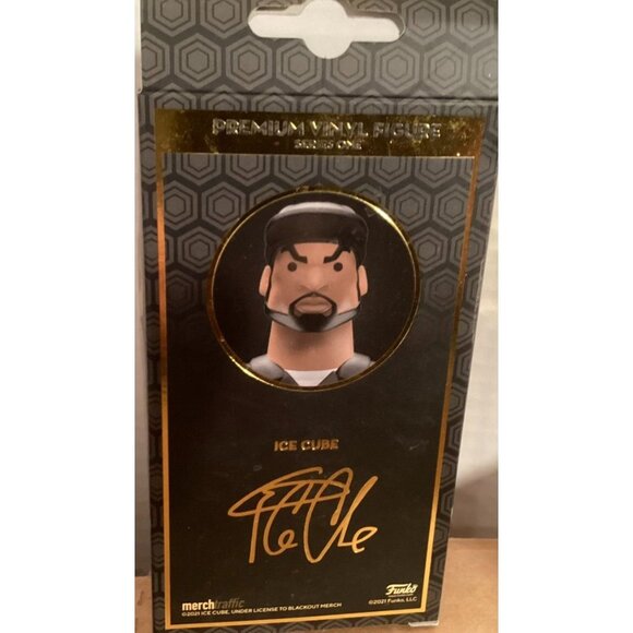 Funko Gold Ice Cube Premium Vinyl Figure Collectible In Box - Picture 4 of 4